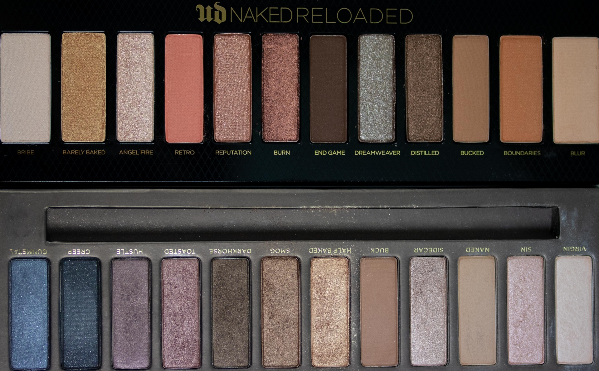 Urban Decay Naked Reloaded Swatches Looks Innenaussen